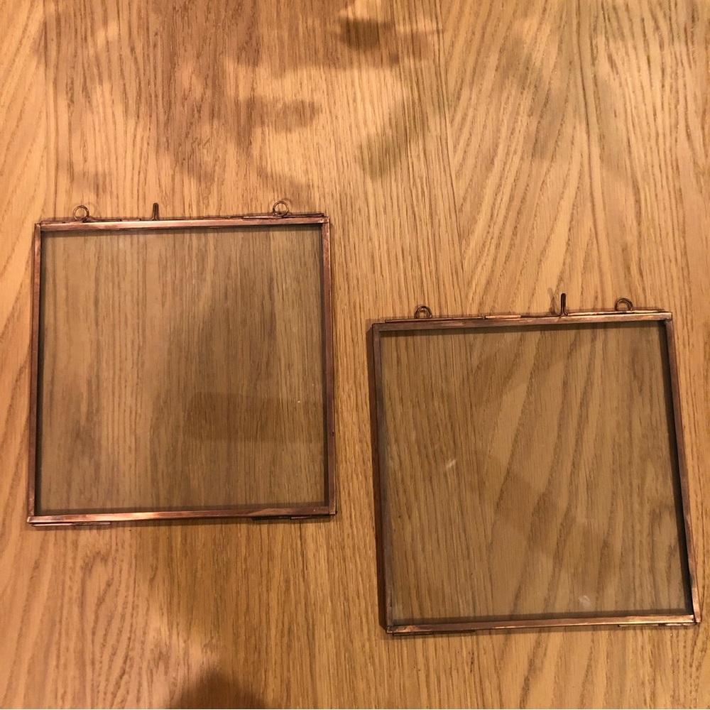 Floating Frames - Set of 2